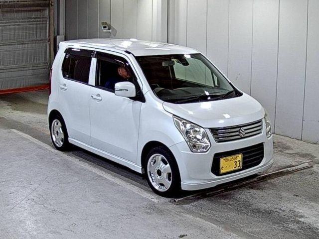 3021 Suzuki Wagon r MH34S 2013 г. (LAA Shikoku)